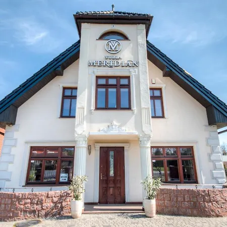 Privatunterkunft Meridian *